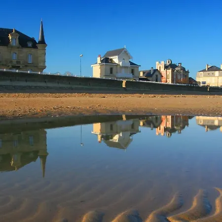 Grand studio centre Bayeux 2 mn à pied cathédrale proche plages du débarquement Extérieur photo